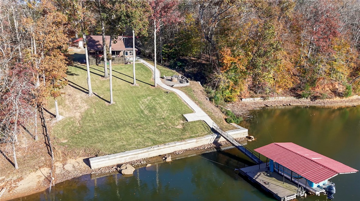 217 Wiles Road