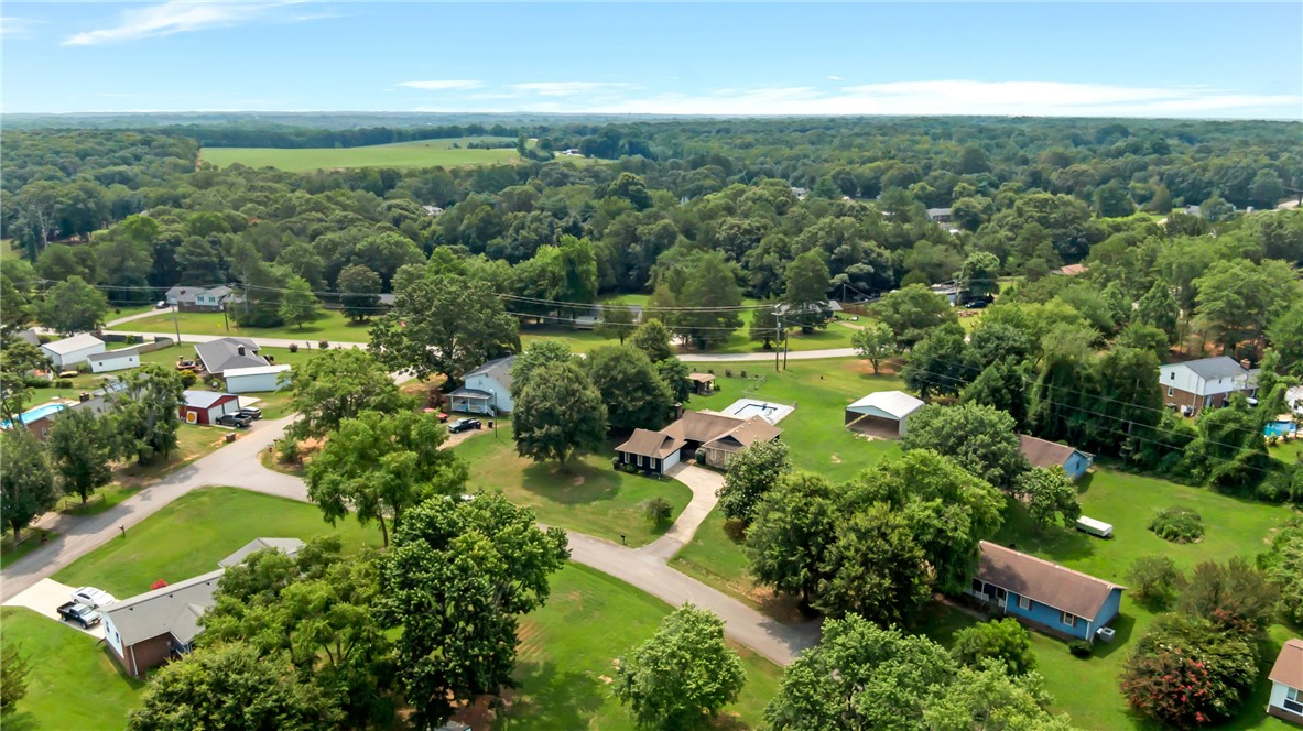 234 Country Glen