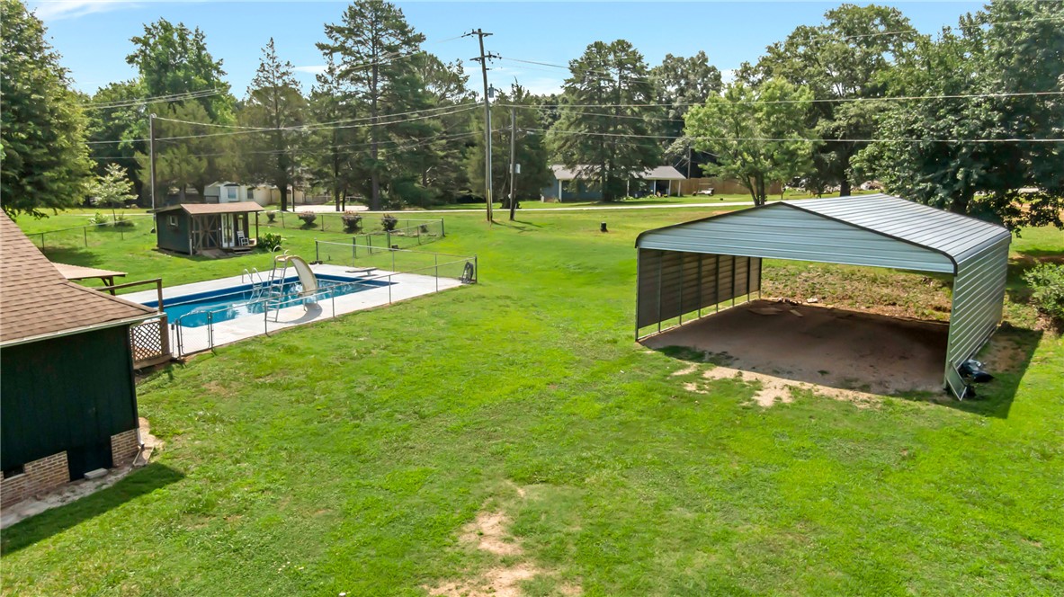 234 Country Glen