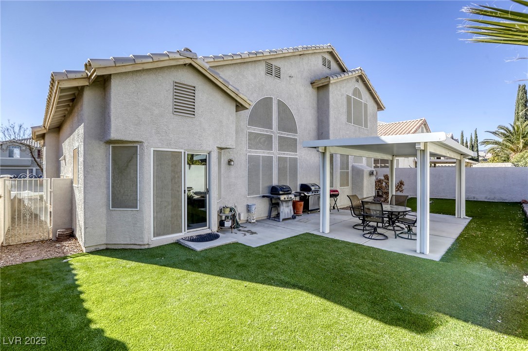 10016 Diving Duck Avenue