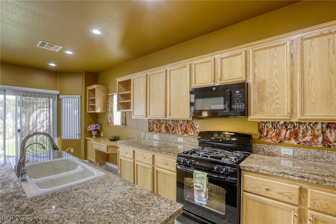 10016 Diving Duck Avenue