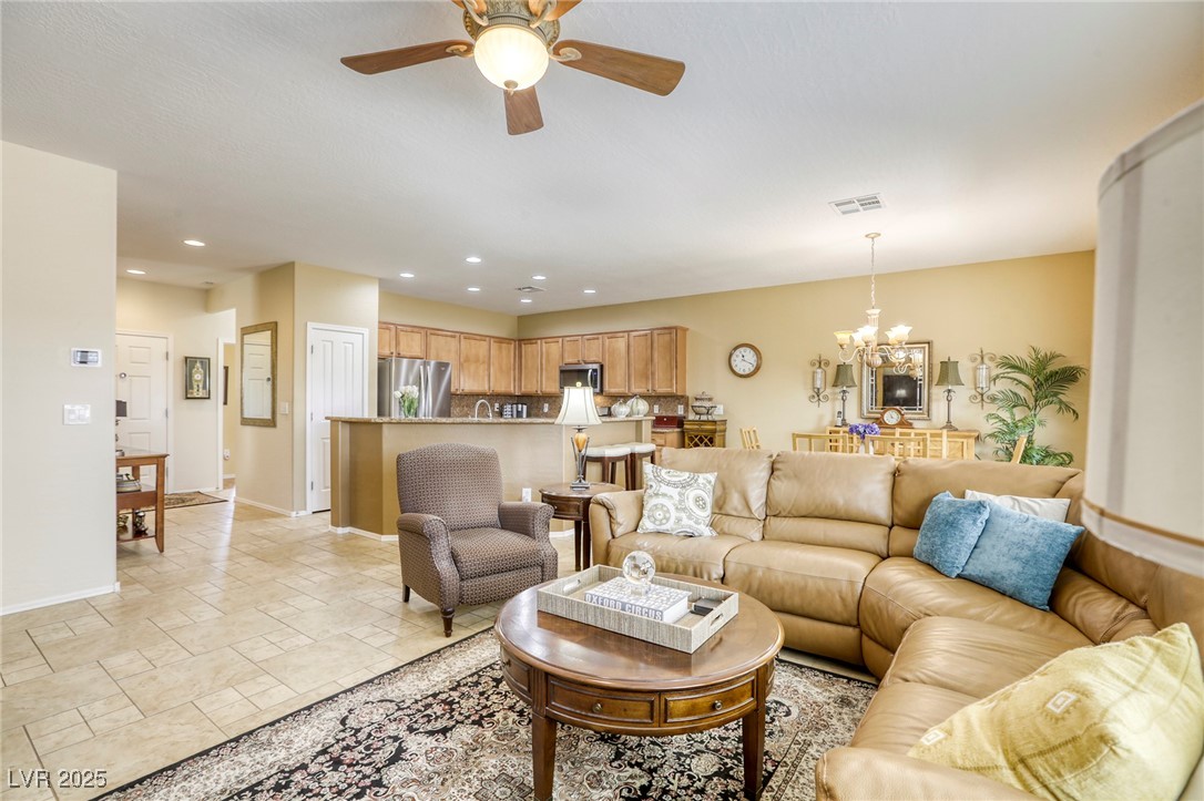 7828 Homing Pigeon Street