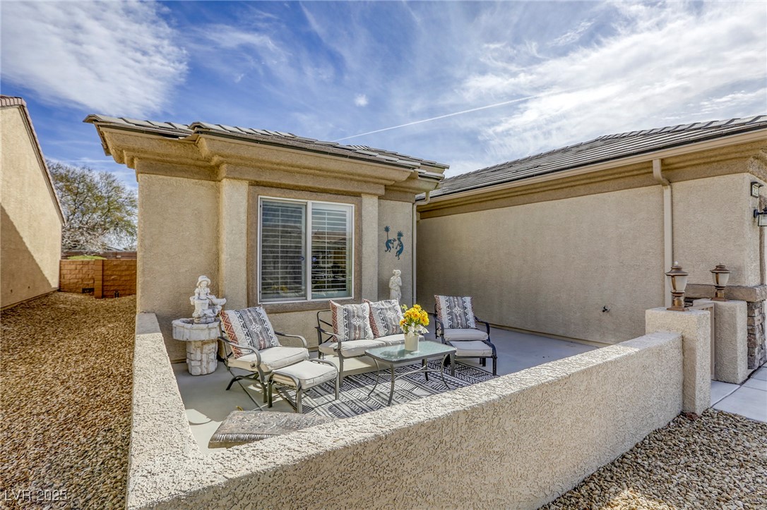 7828 Homing Pigeon Street