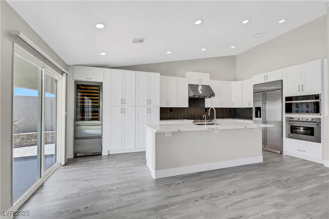 7379 Majestic Bluff Place