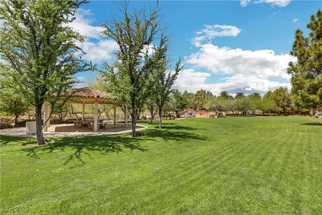 7379 Majestic Bluff Place