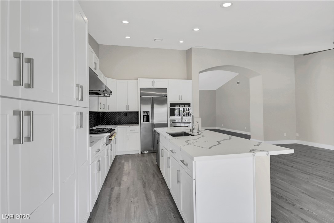 7379 Majestic Bluff Place