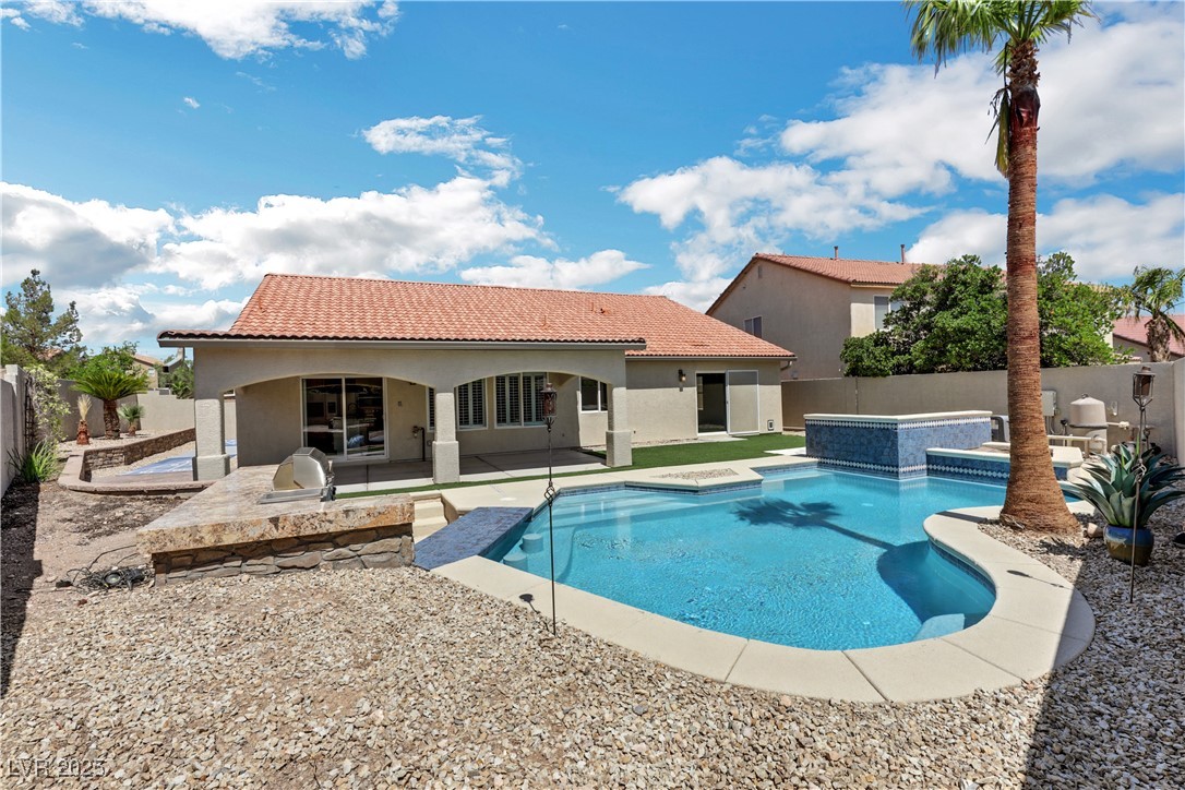 7379 Majestic Bluff Place