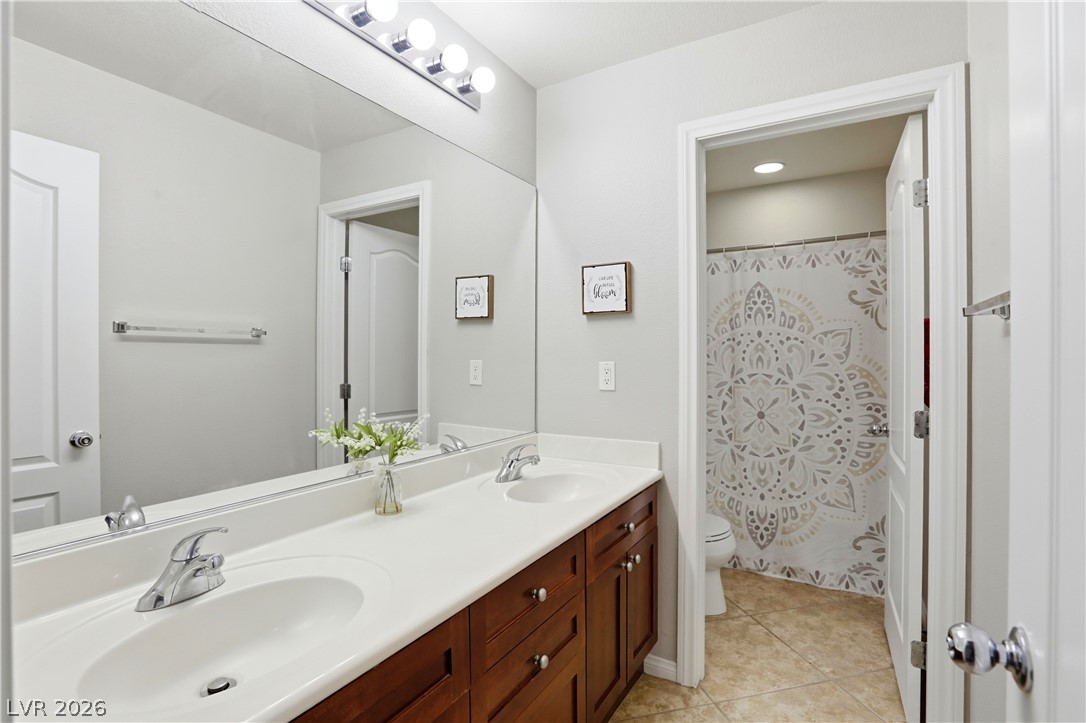 7012 Geese Gathering Street