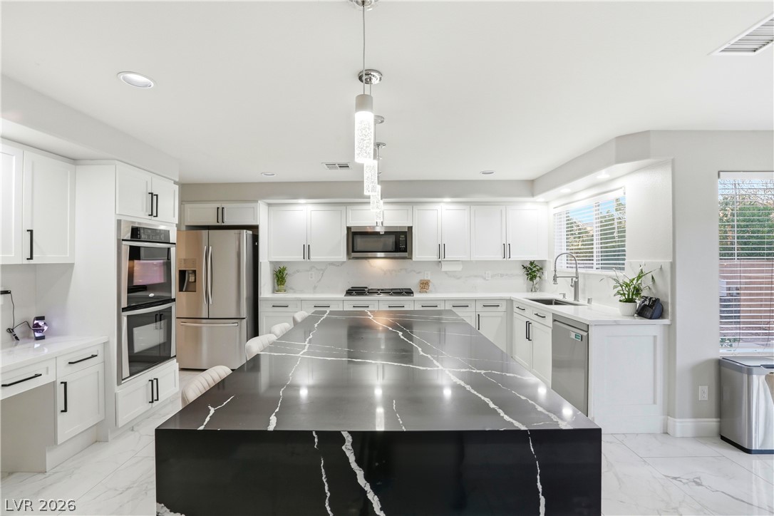 7012 Geese Gathering Street