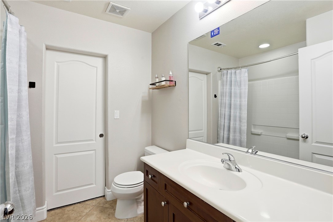 7012 Geese Gathering Street