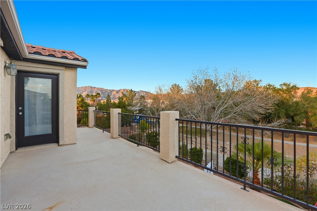 7012 Geese Gathering Street