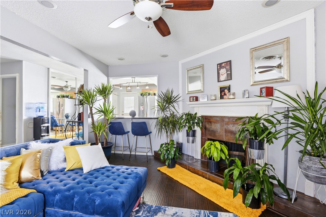 600 Langtry Drive
