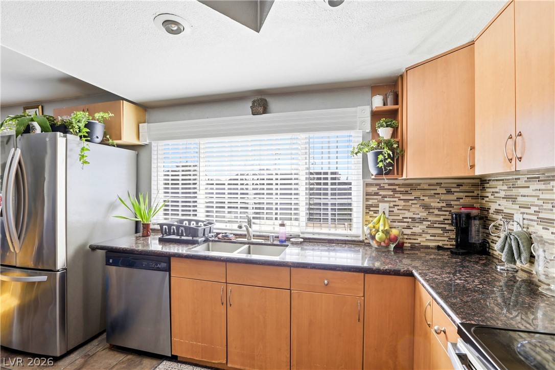 600 Langtry Drive