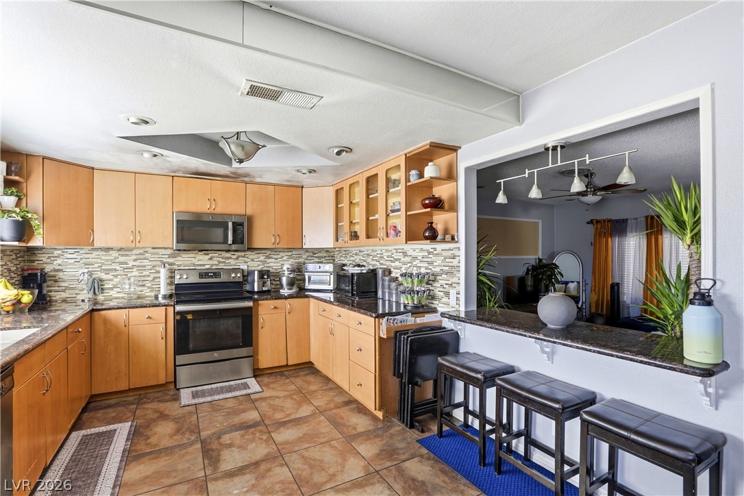 600 Langtry Drive