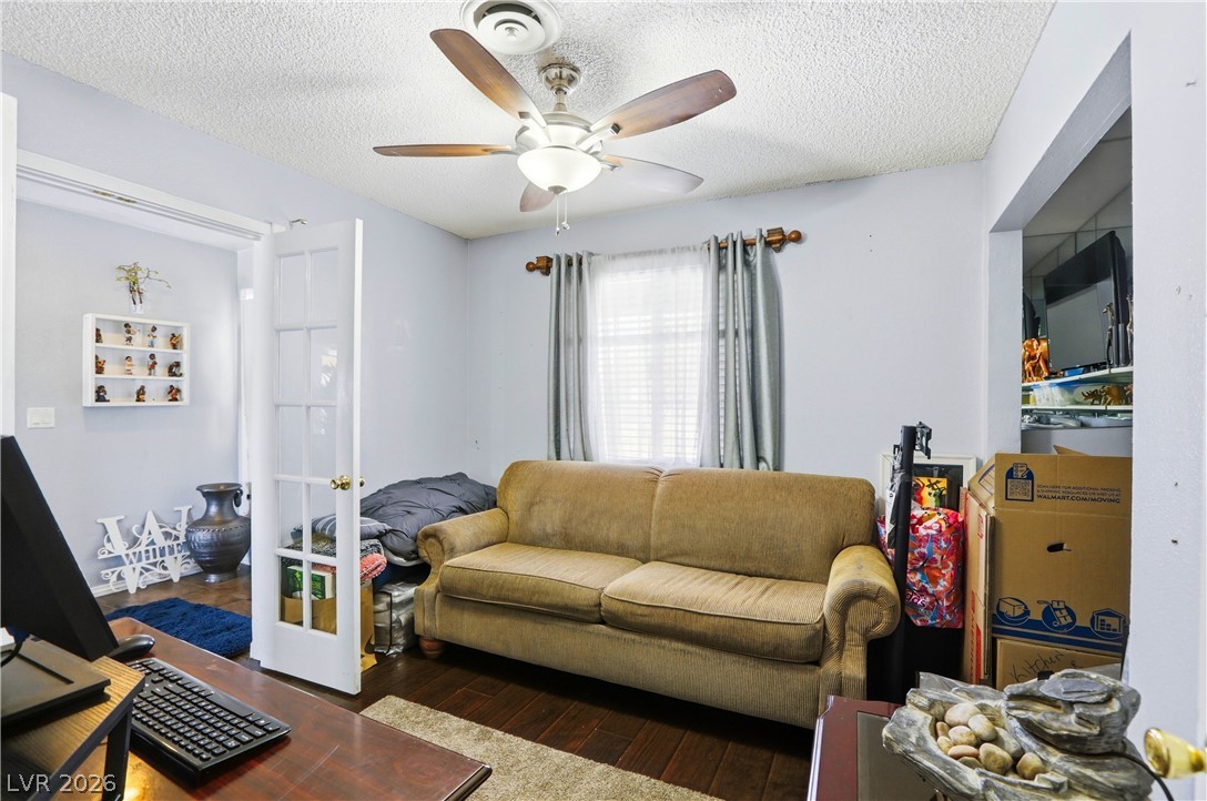 600 Langtry Drive