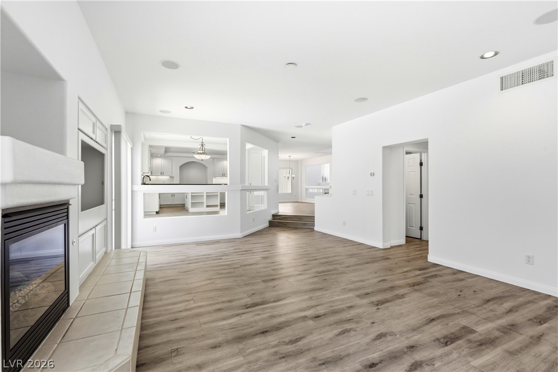 6286 Brave Voyager Court