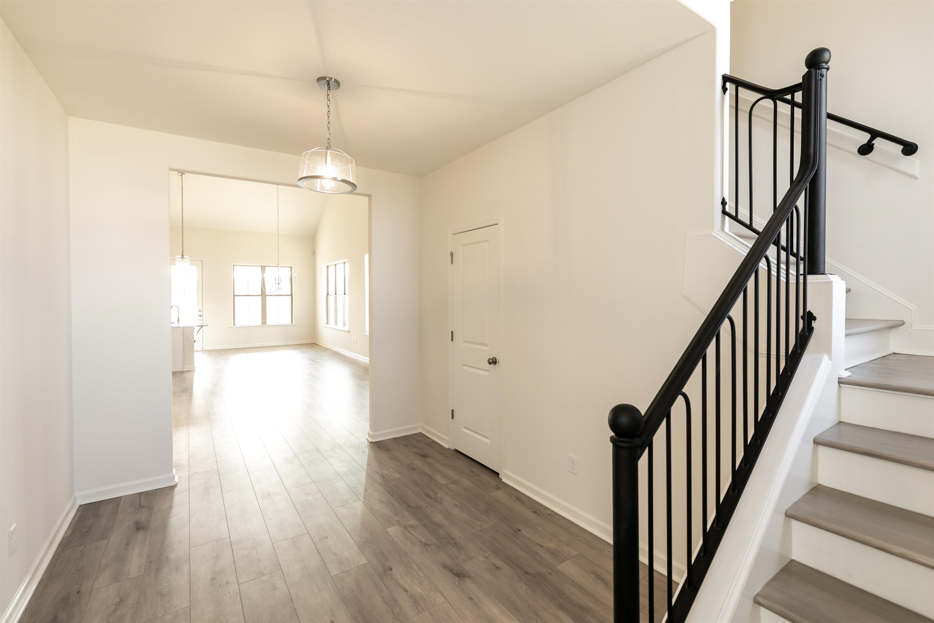 80 DORAL LOOP