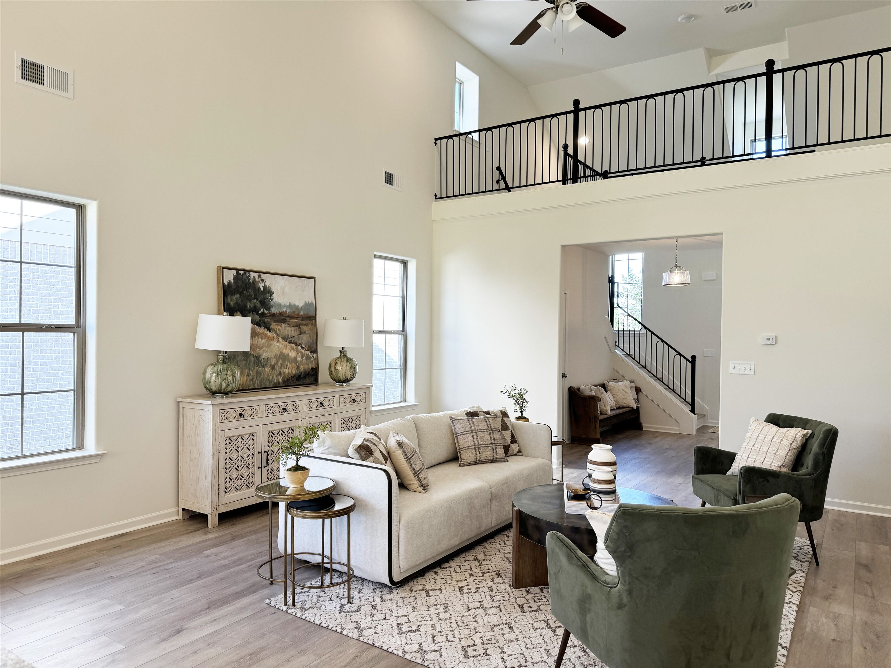 80 DORAL LOOP