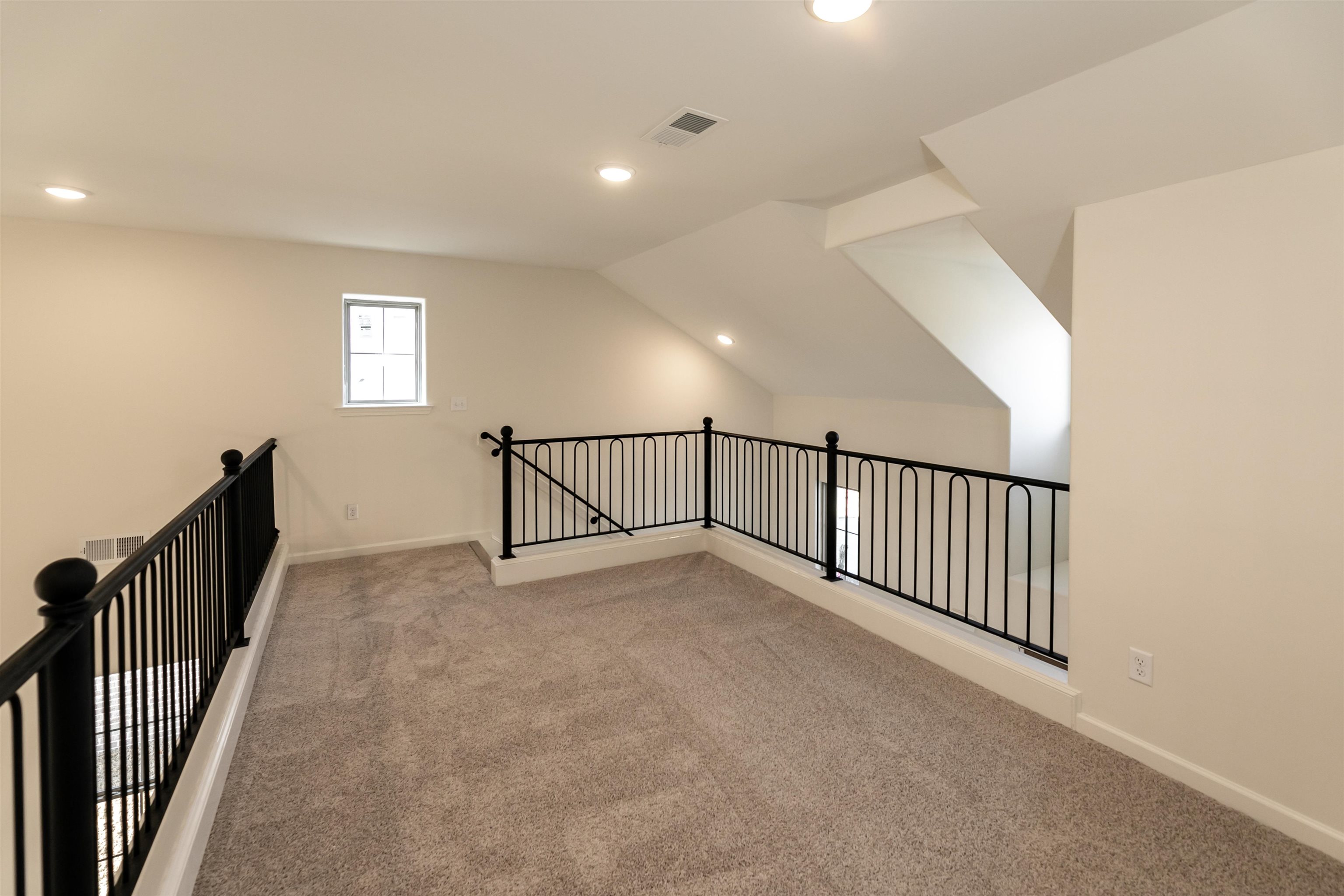80 DORAL LOOP