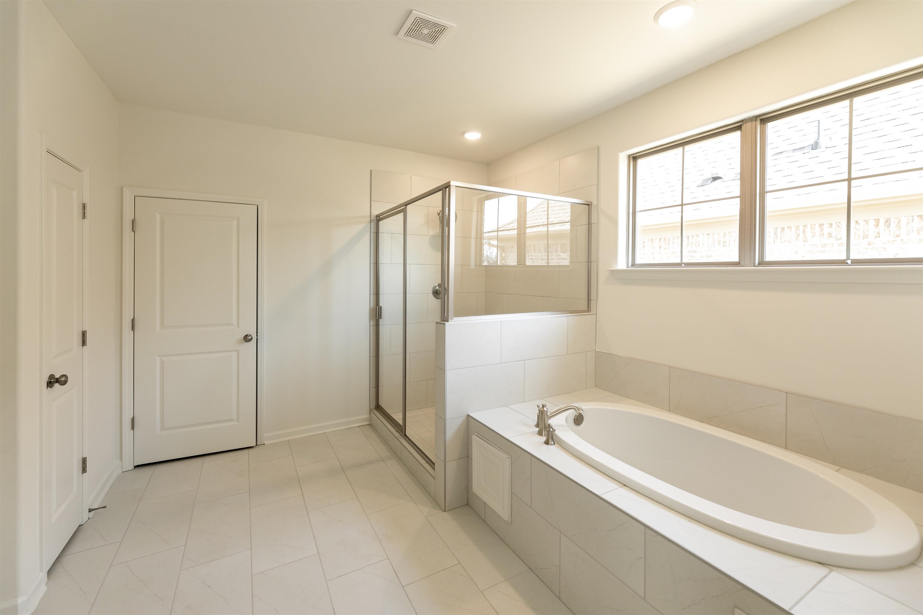 80 DORAL LOOP