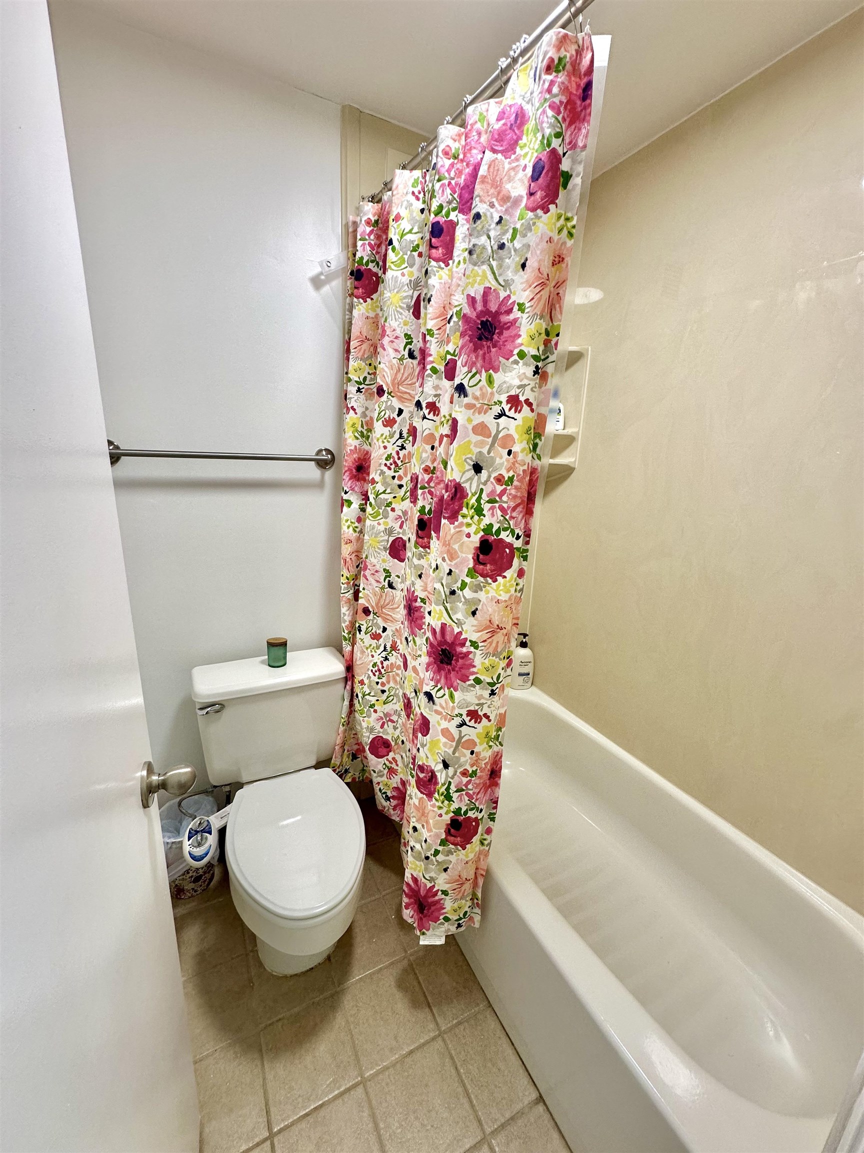 109 N MAIN ST Unit: 1105