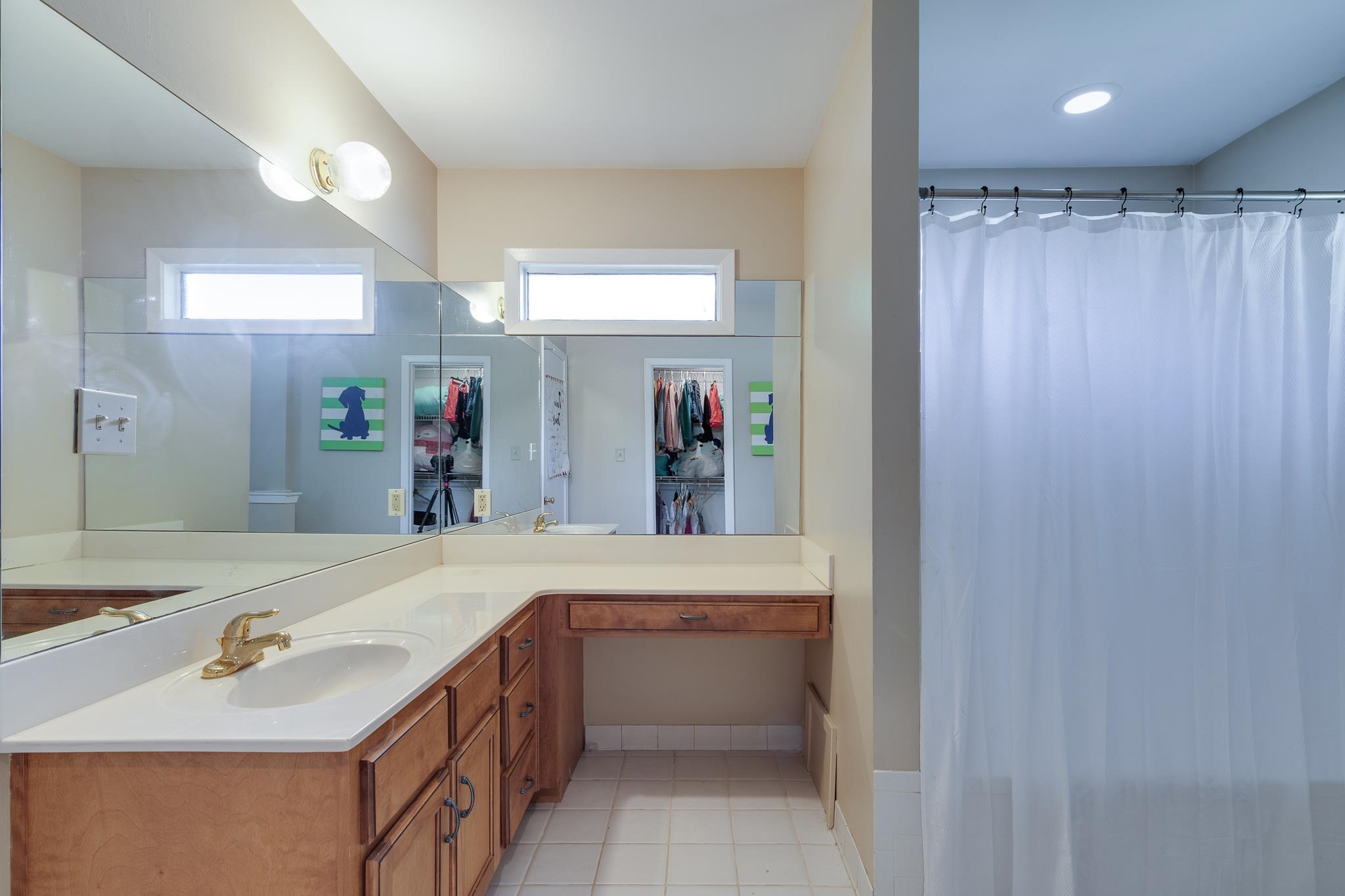 4288 CHARLESWOOD AVE