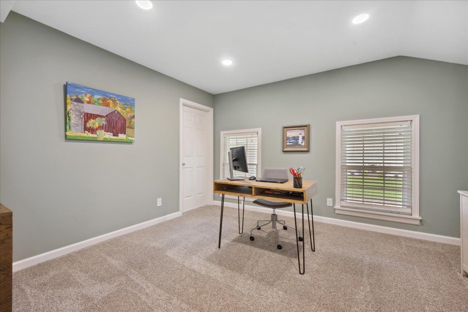 7570 APPLE VALLEY RD