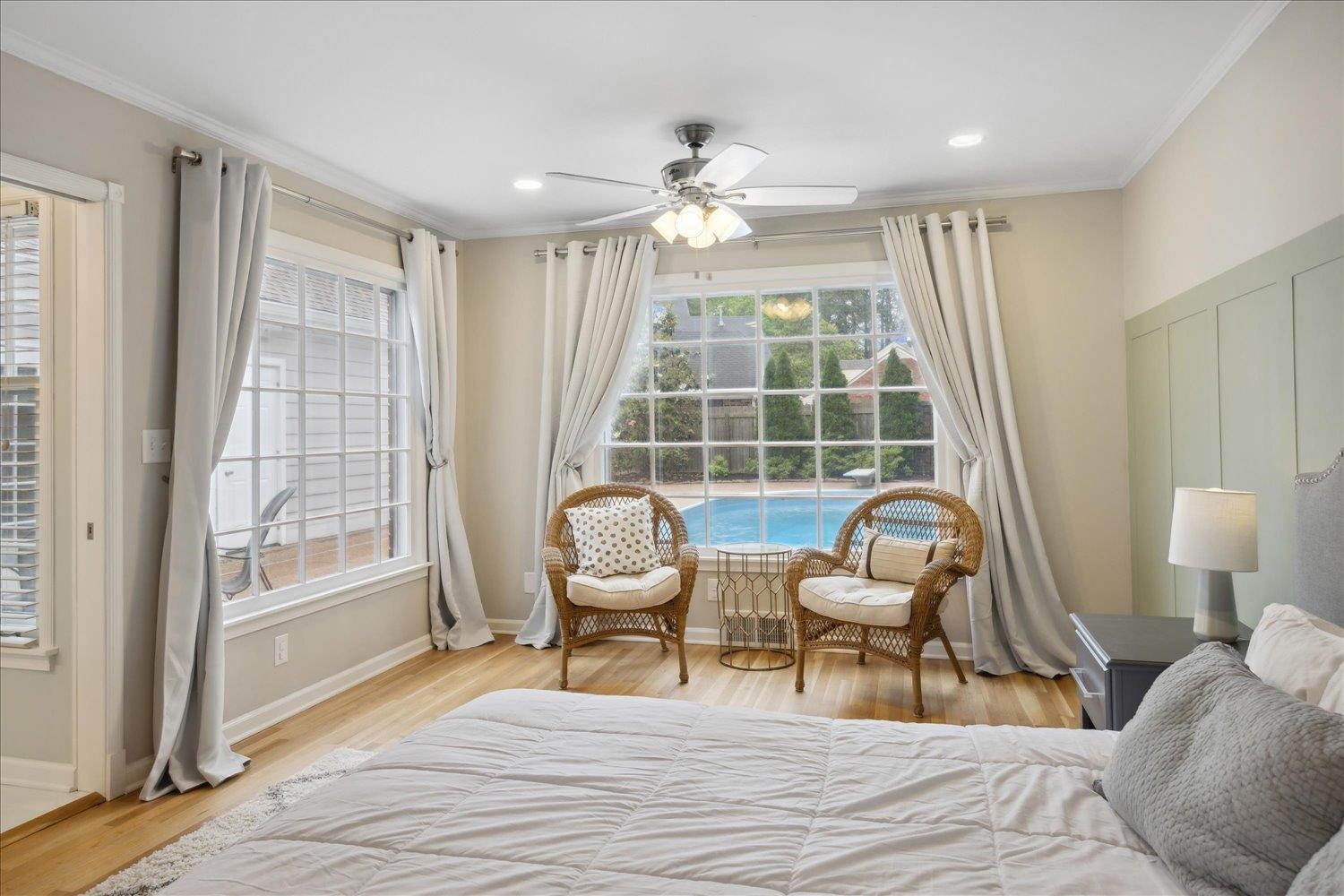 7570 APPLE VALLEY RD