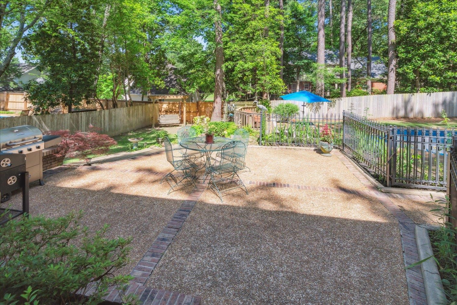 2696 HICKORY GLEN CV