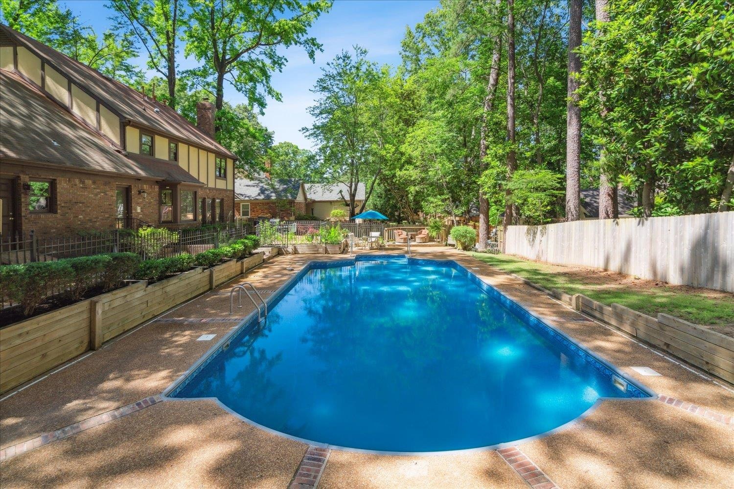 2696 HICKORY GLEN CV