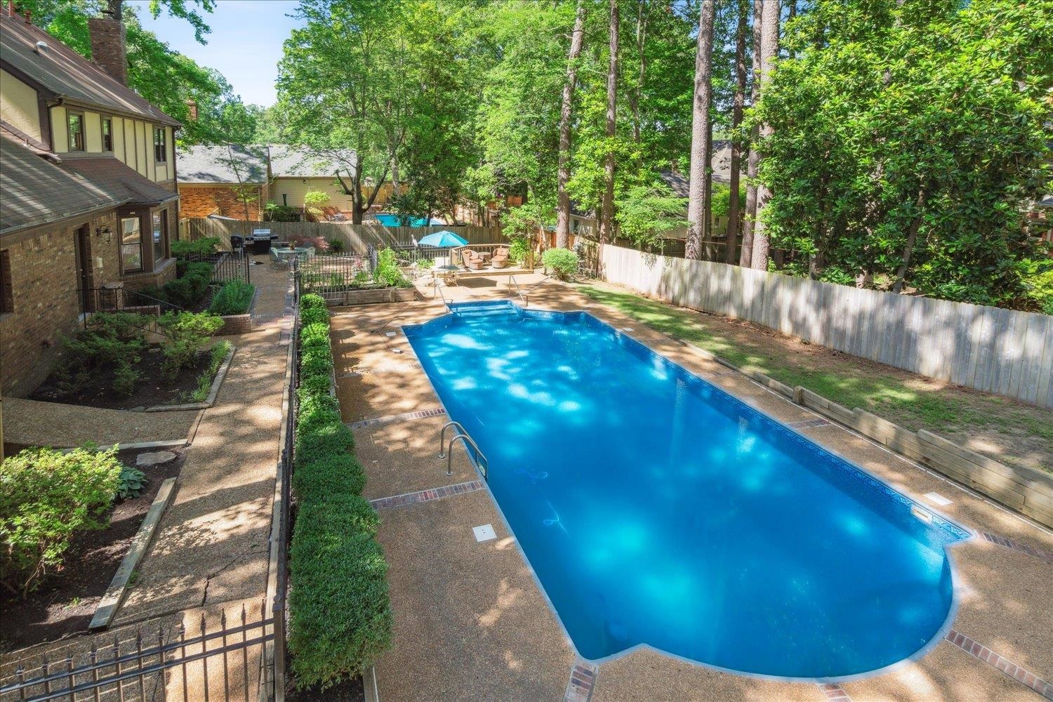 2696 HICKORY GLEN CV