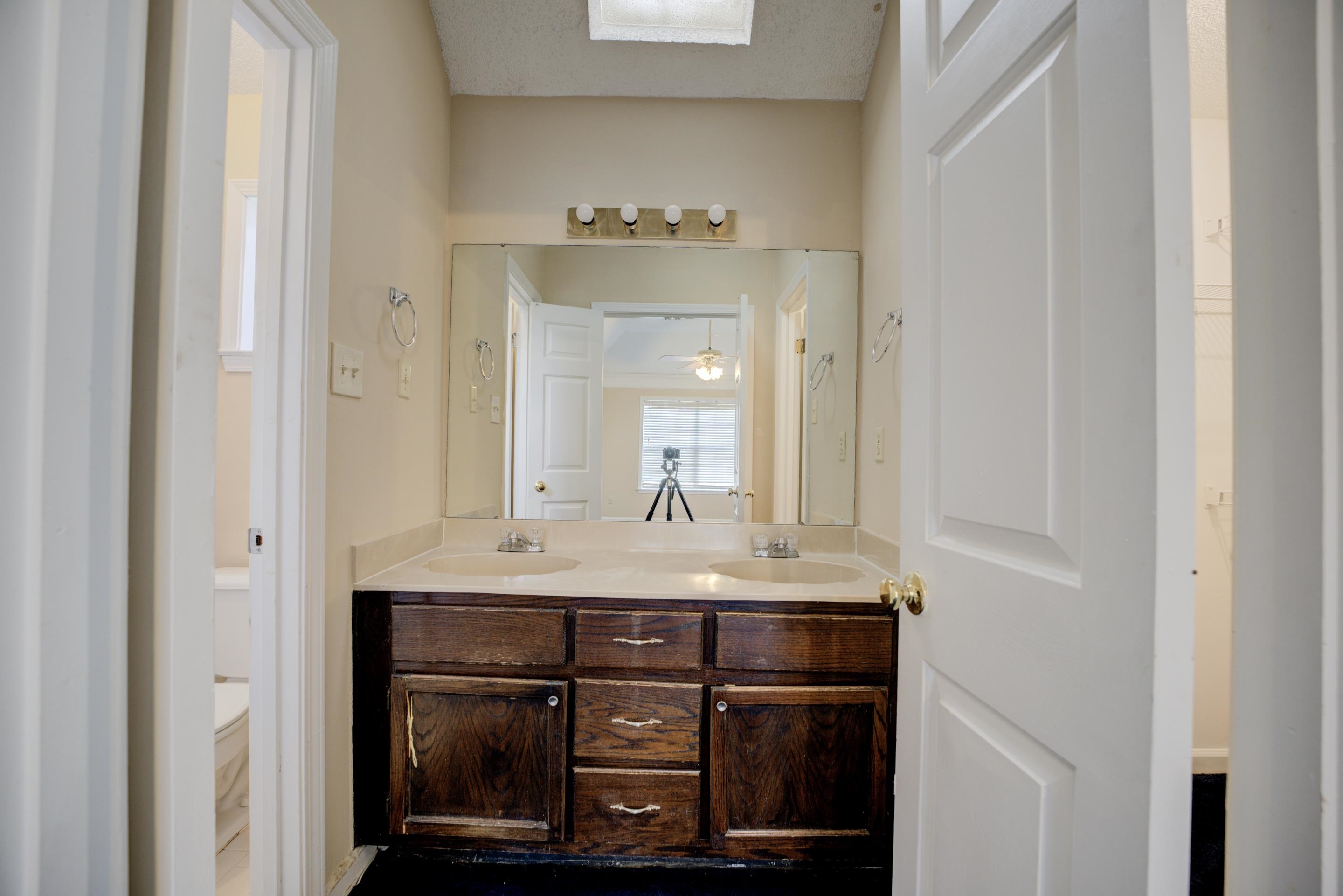 2656 SUNBURY CIR
