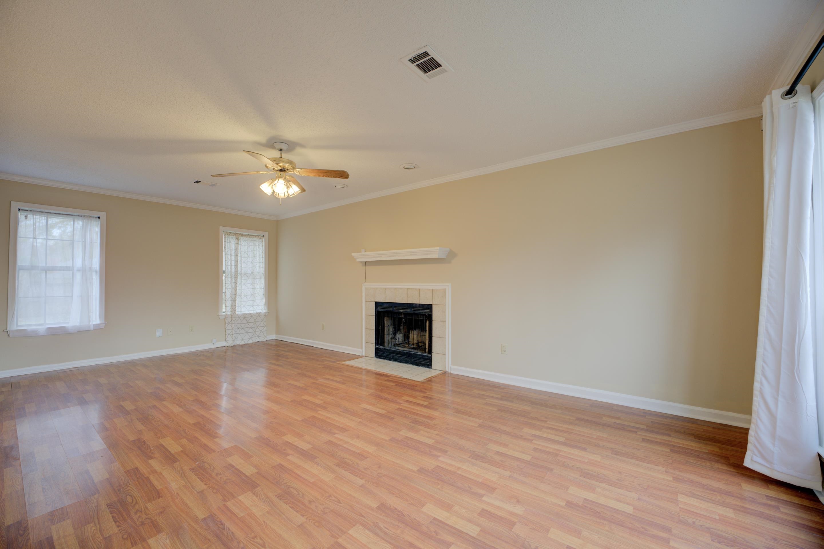 2656 SUNBURY CIR
