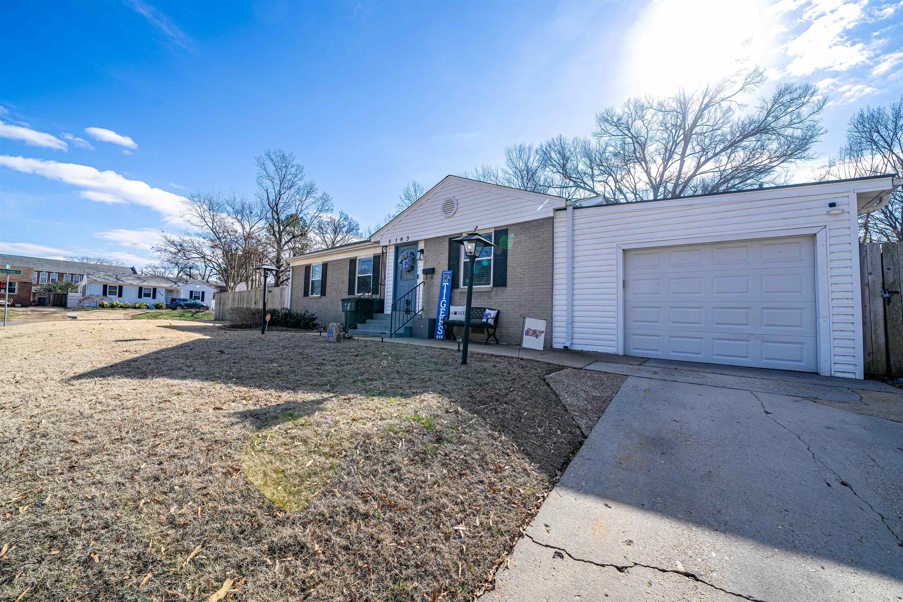 5163 KAYE RD