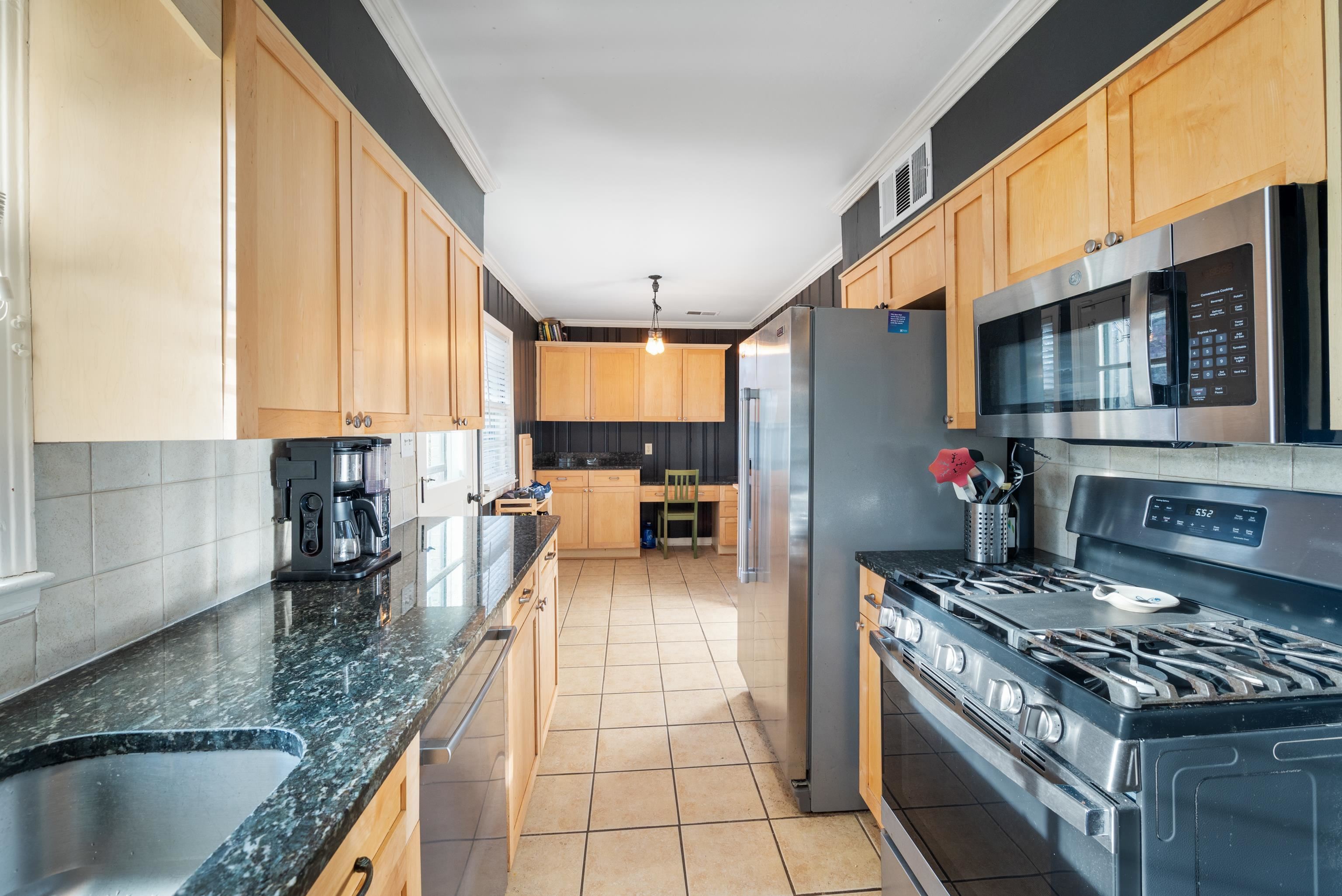 79 W BENDEL CIR