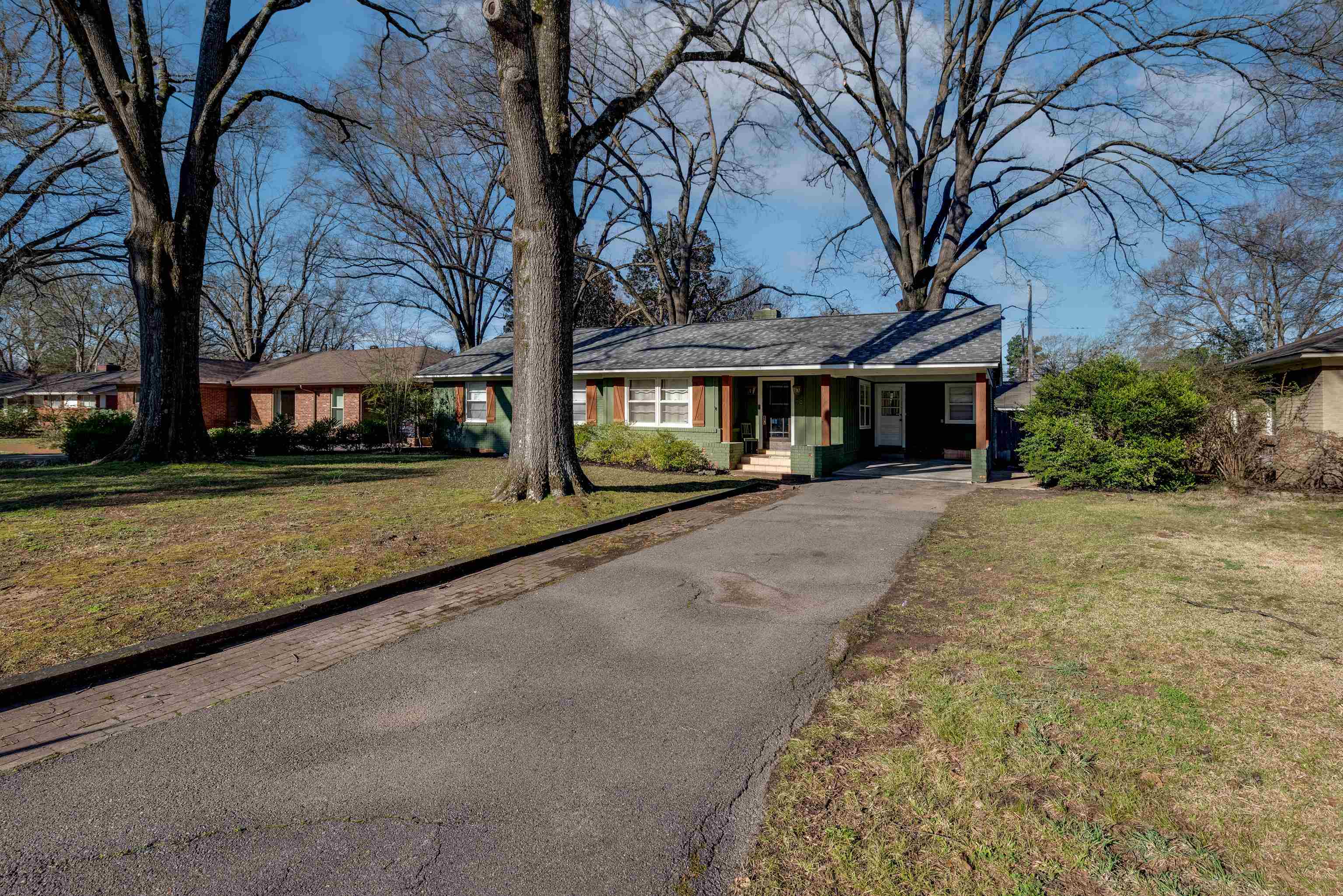 79 W BENDEL CIR