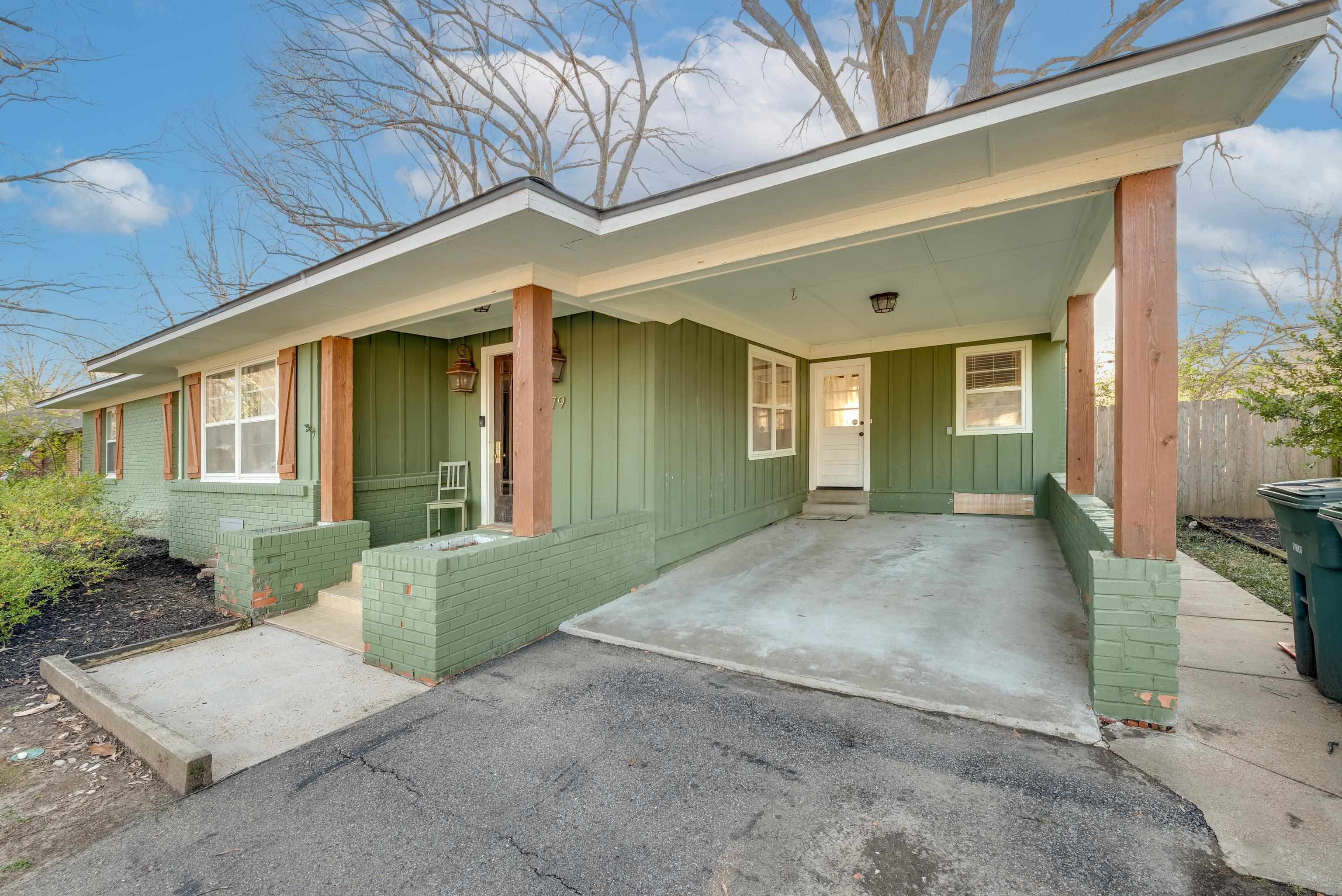 79 W BENDEL CIR