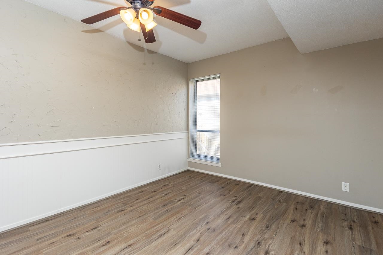 6586 S POPLAR WOODS CIR Unit: 4