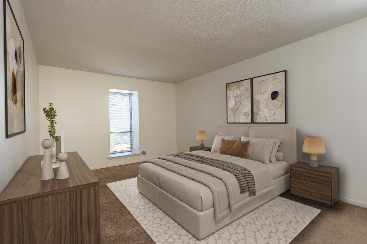 6586 S POPLAR WOODS CIR Unit: 4