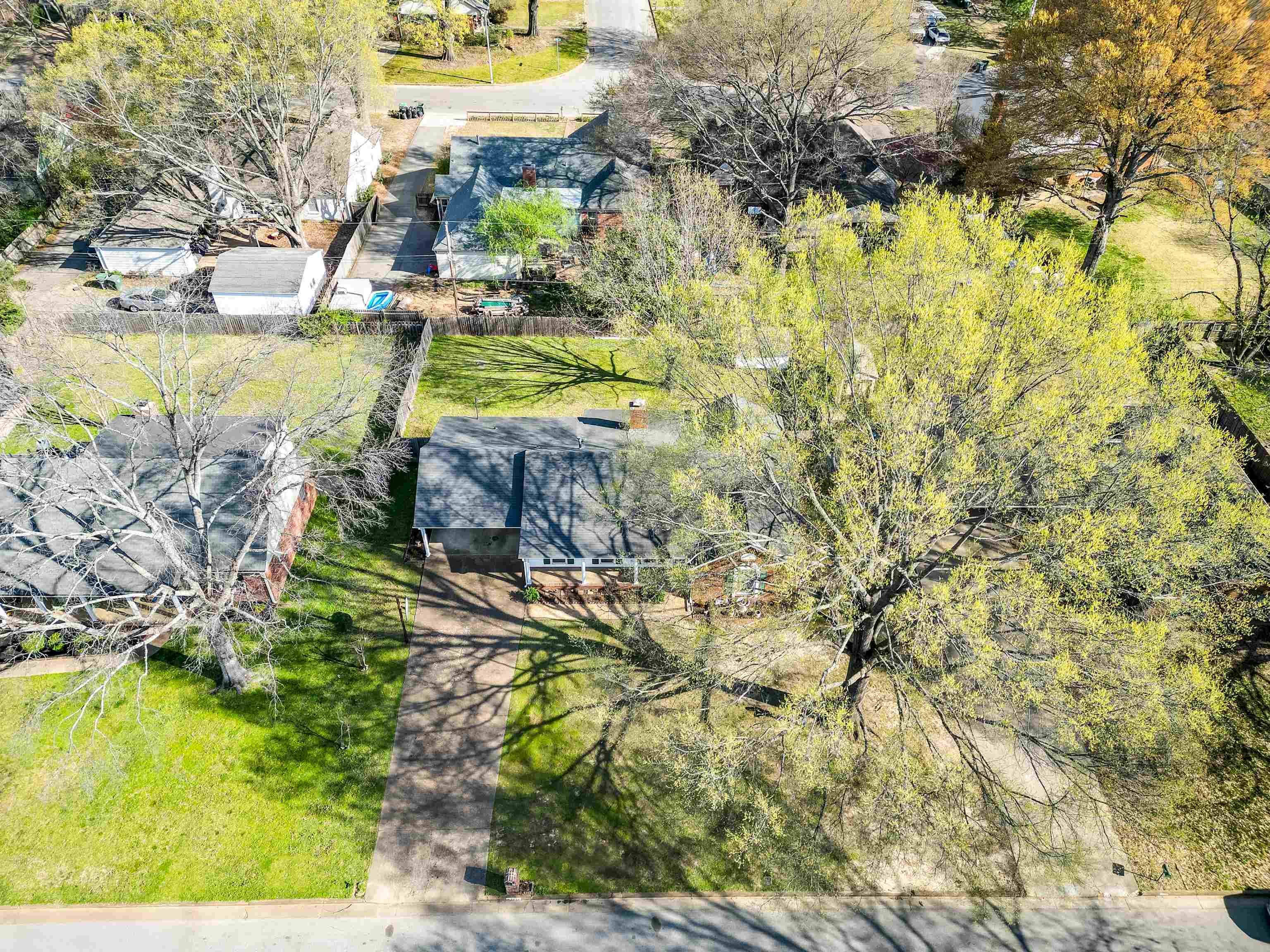 5858 RIDGEVALE AVE