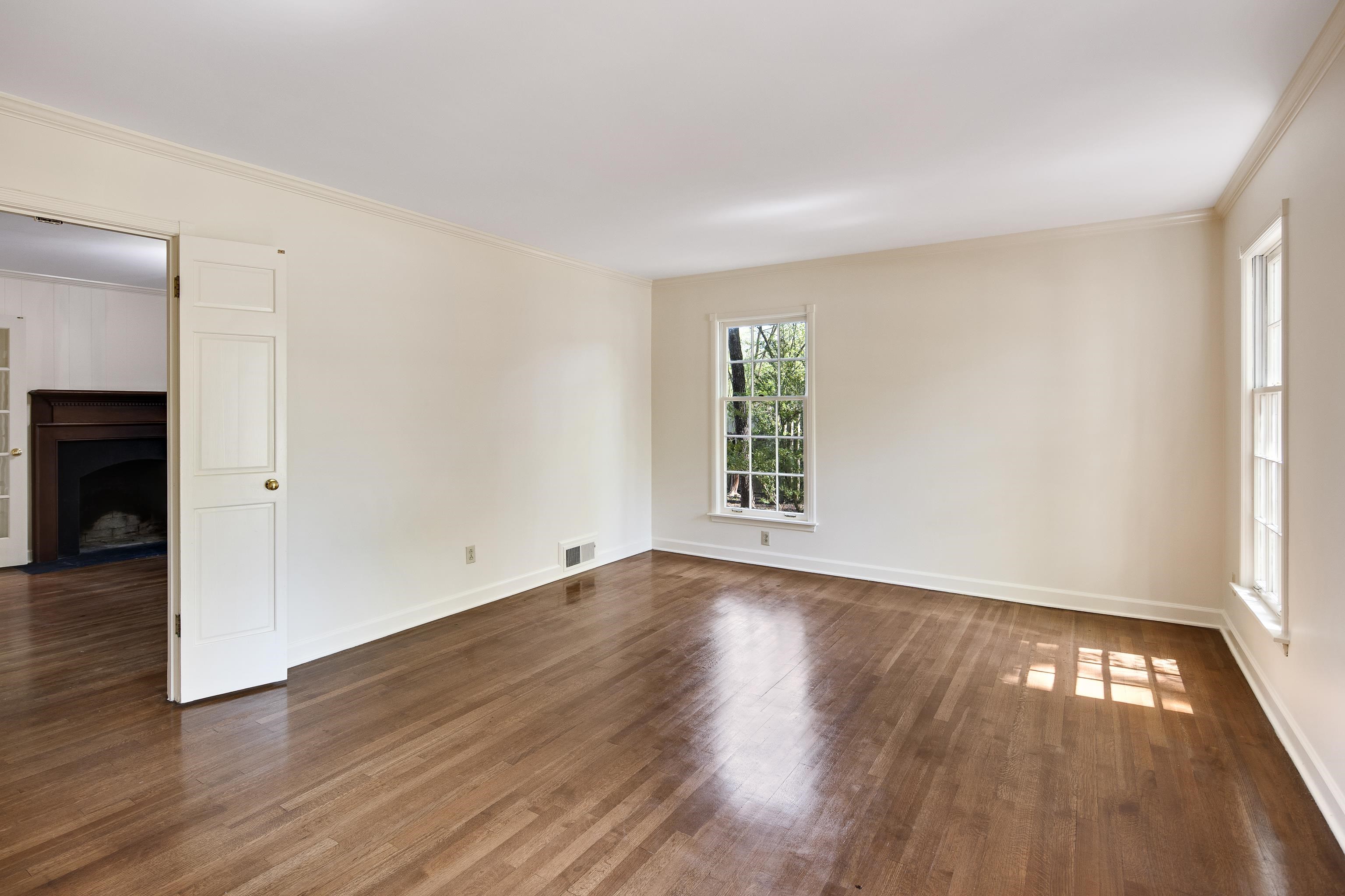5382 MCELROY CV