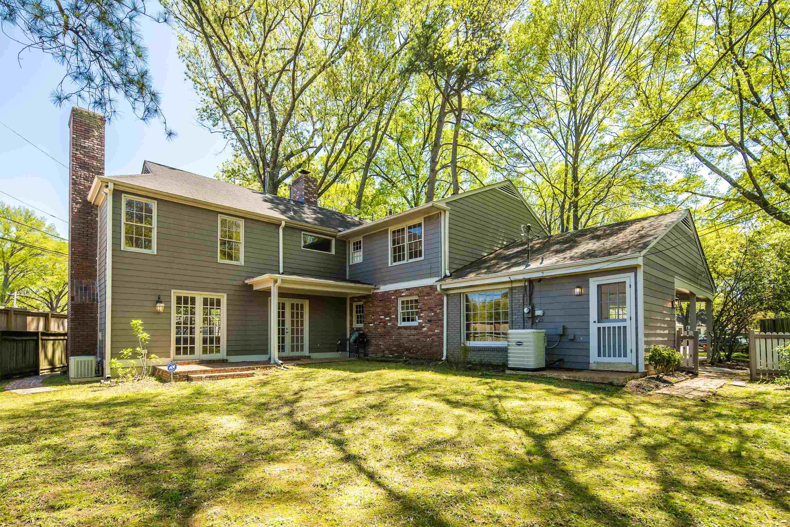 5382 MCELROY CV