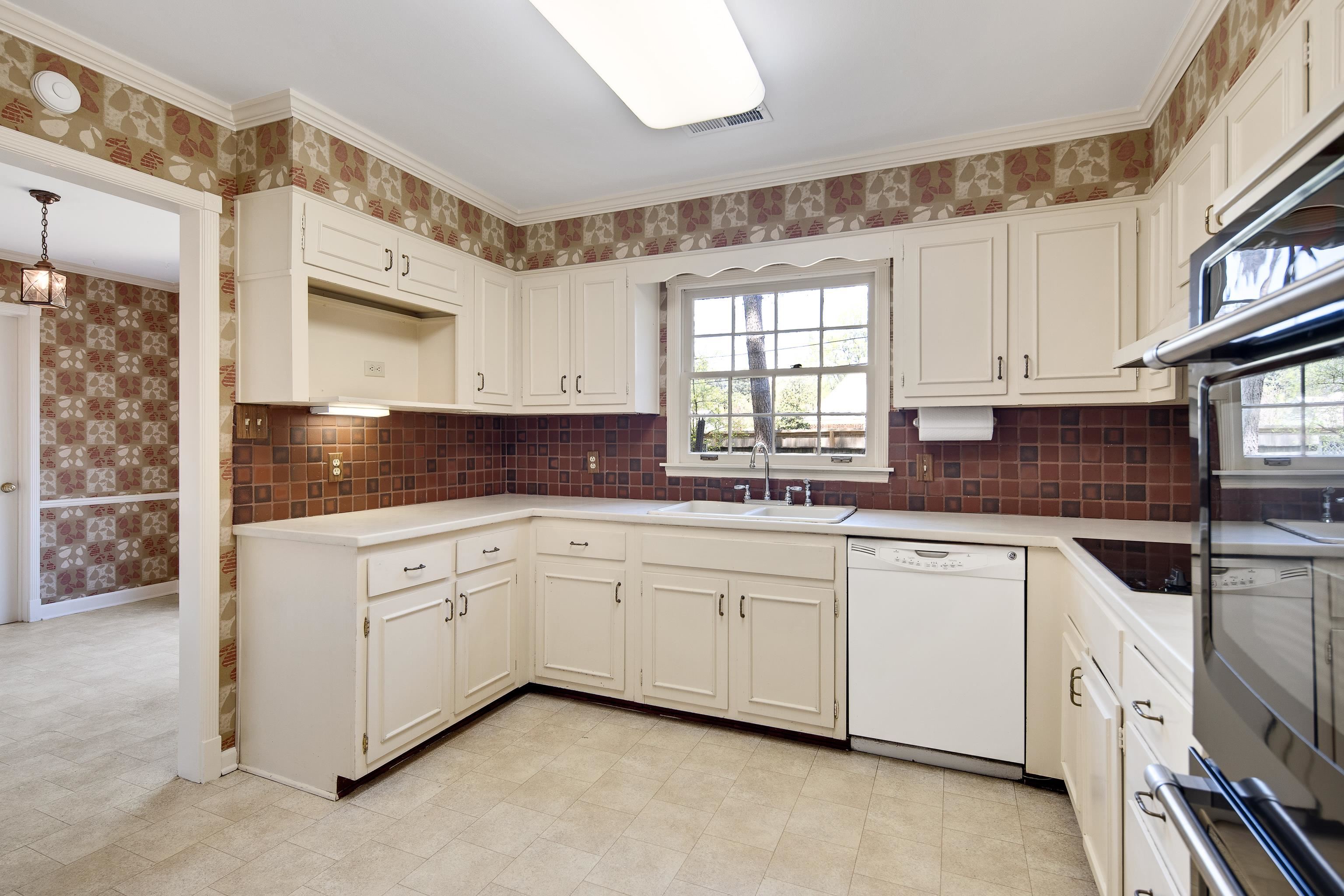 5382 MCELROY CV