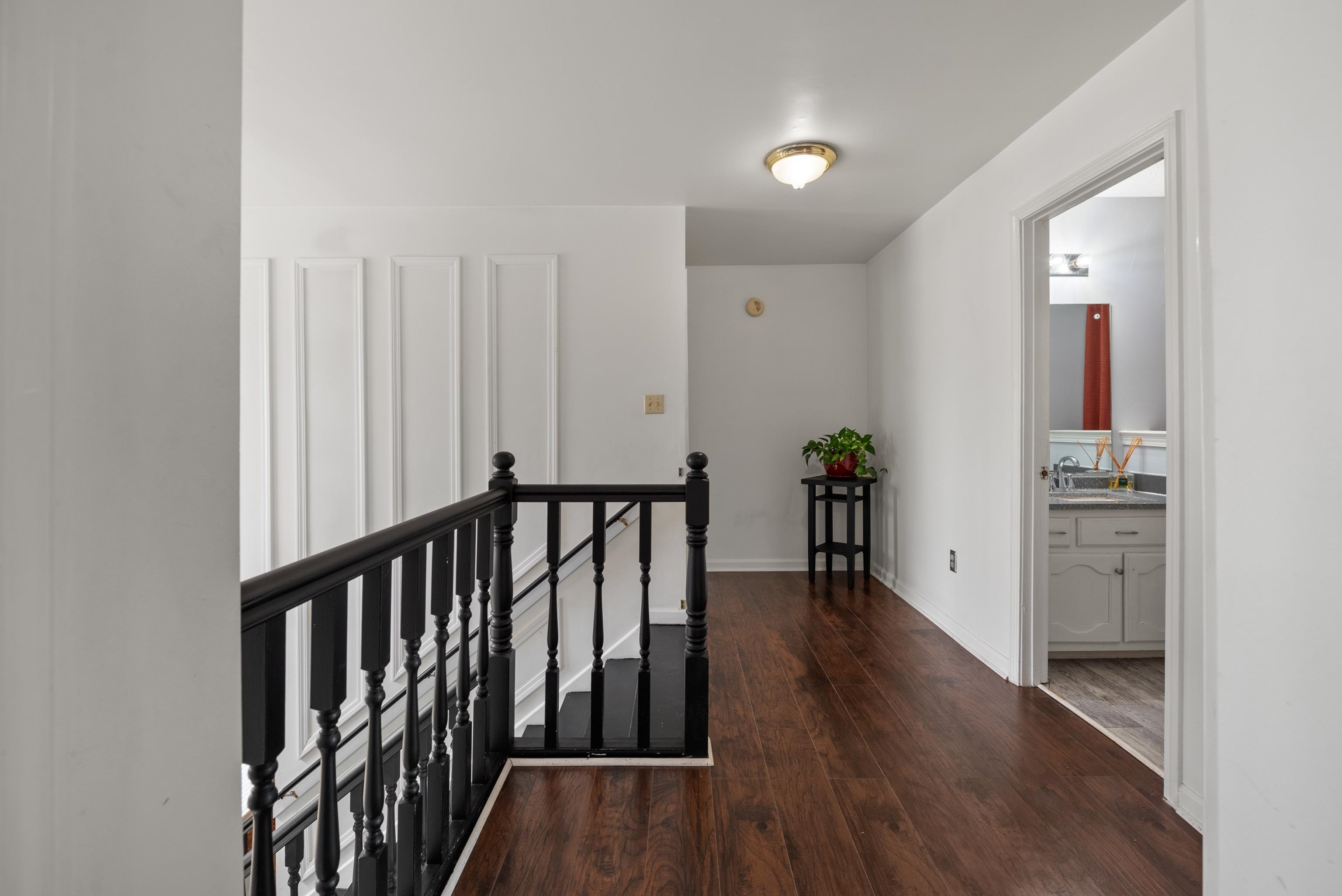 1220 PALMINA CV