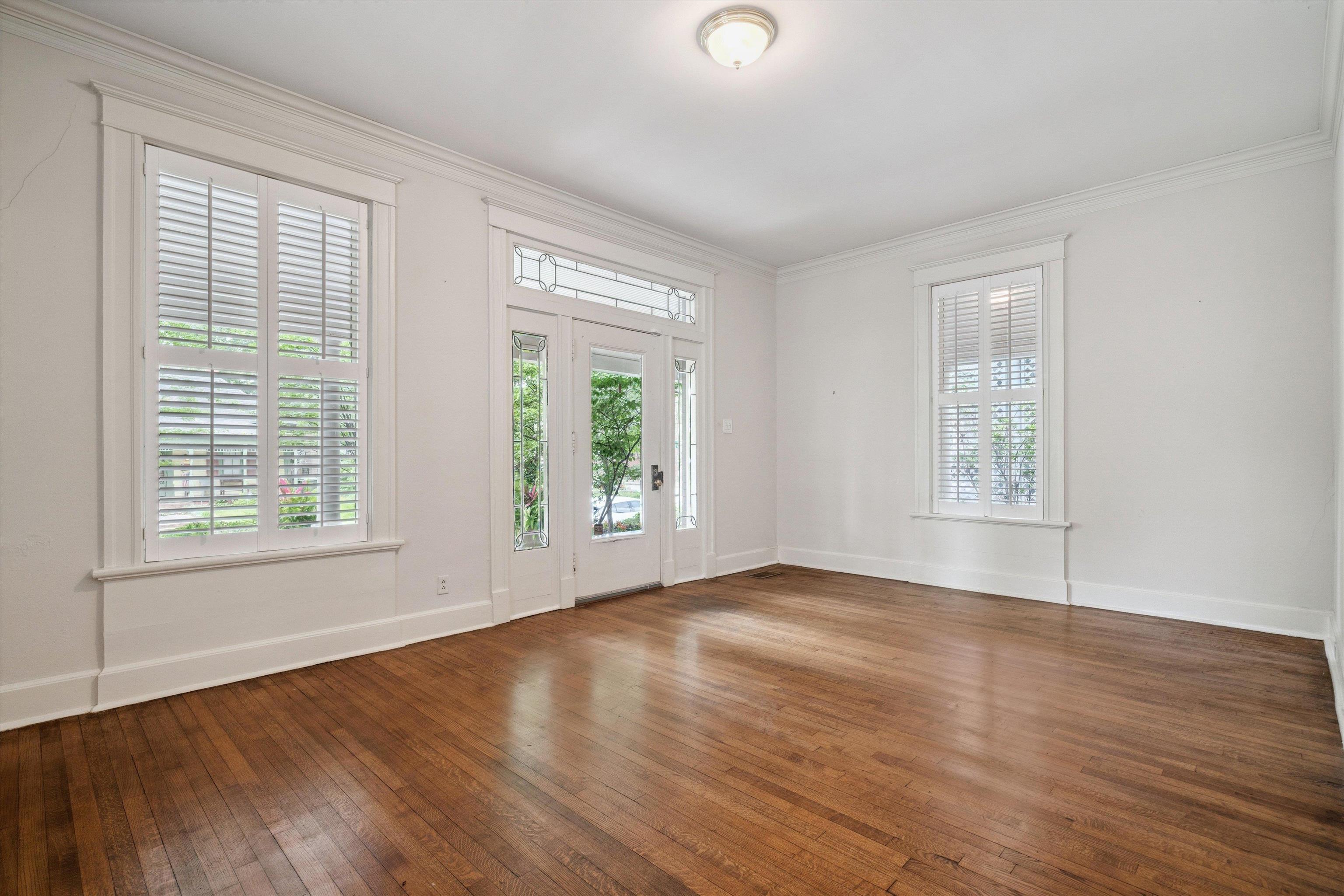 1998 COURTLAND PL
