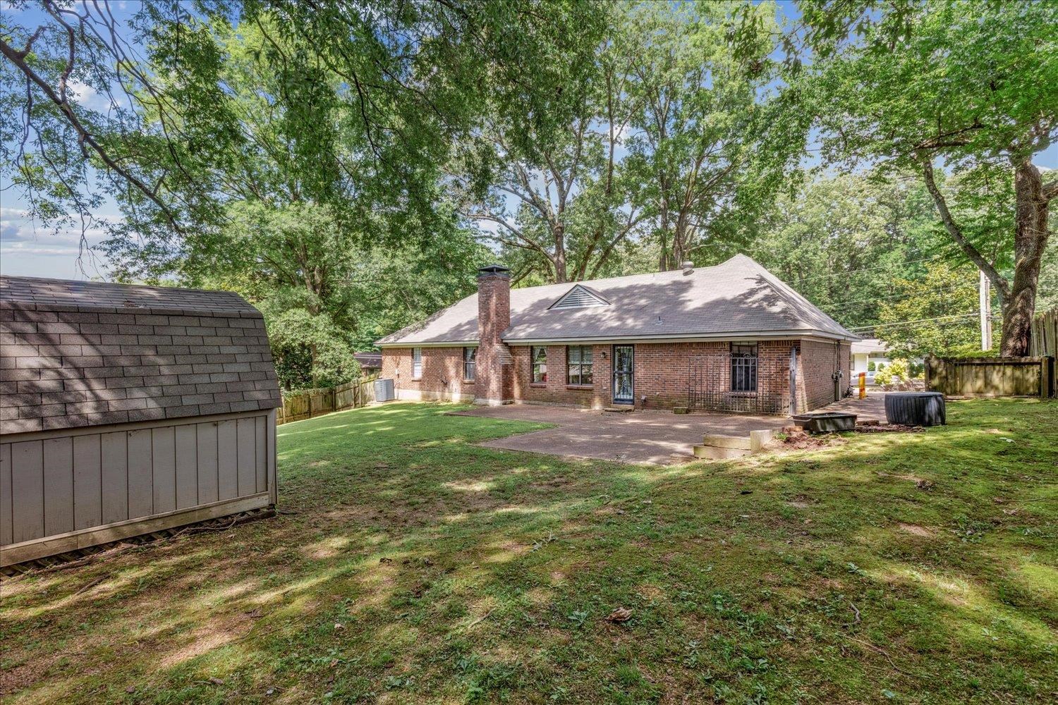 2783 ELMORE PARK RD