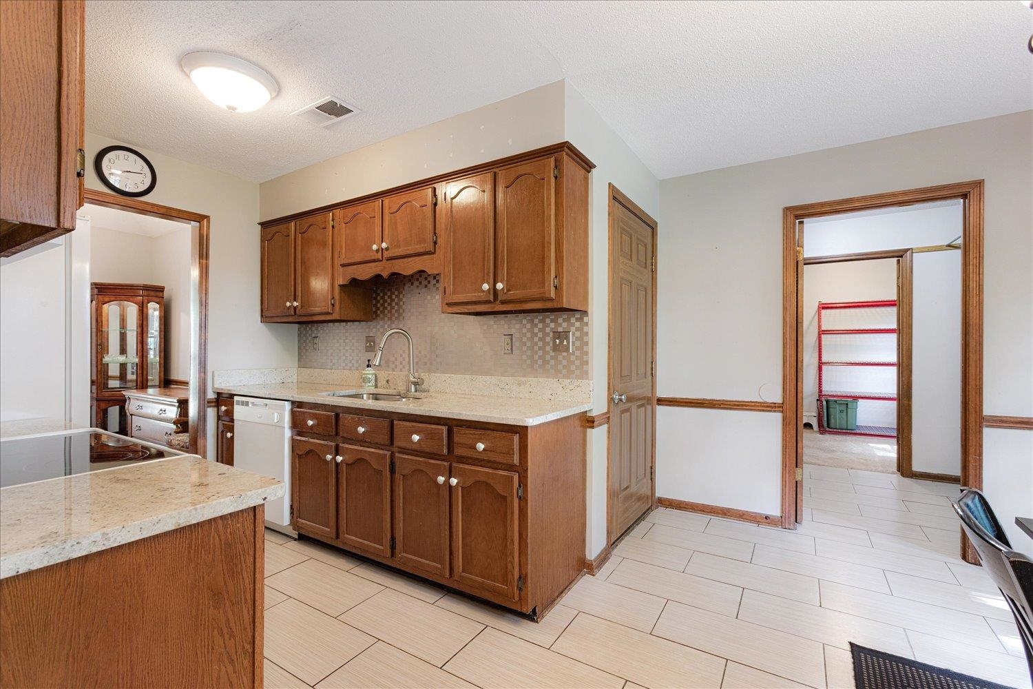 2783 ELMORE PARK RD