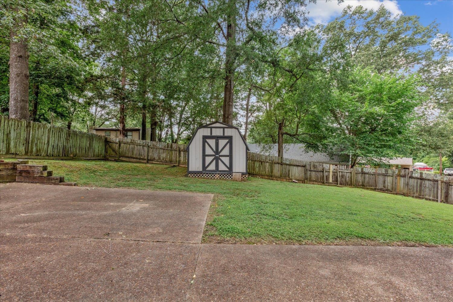 2783 ELMORE PARK RD