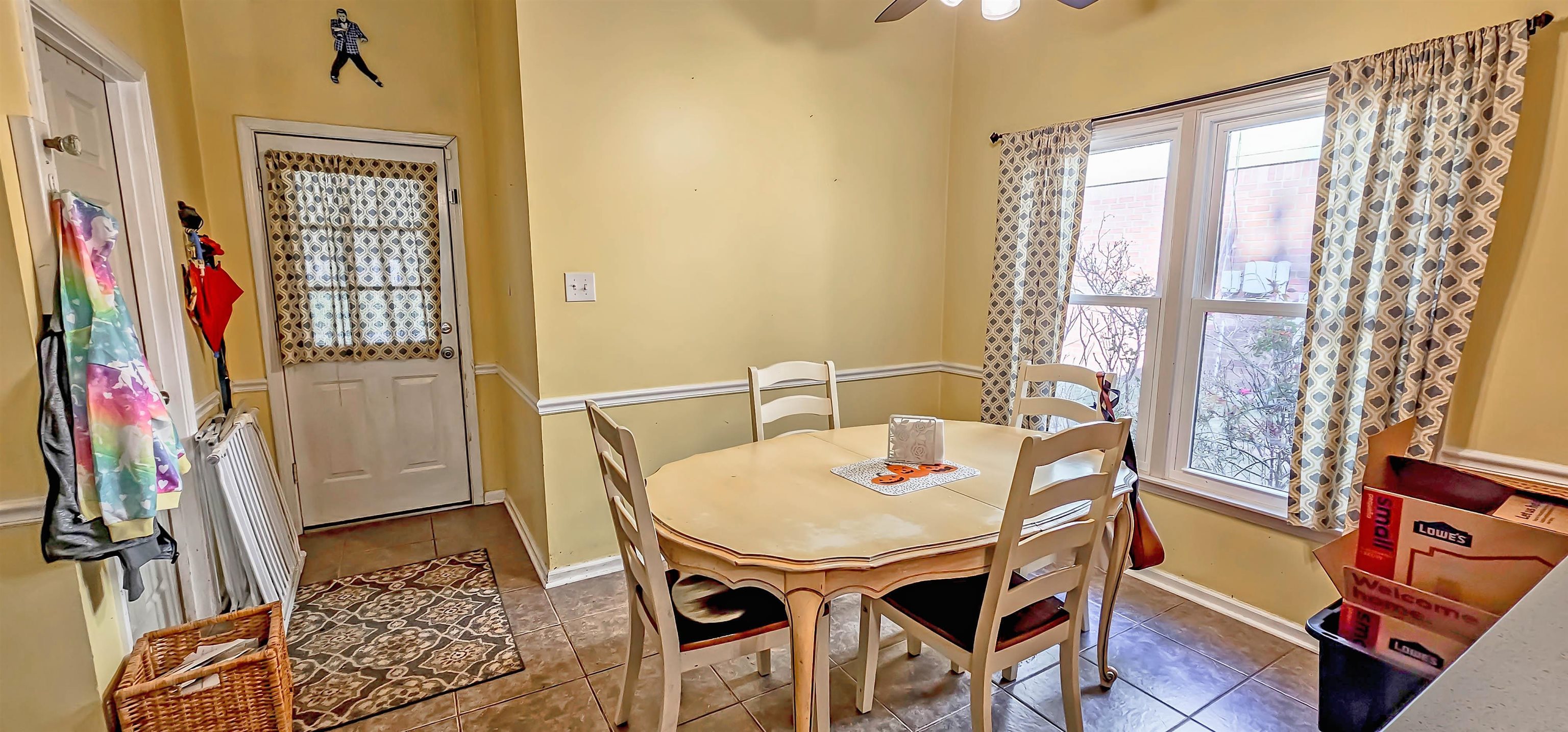 2450 CARROLL RIDGE LN