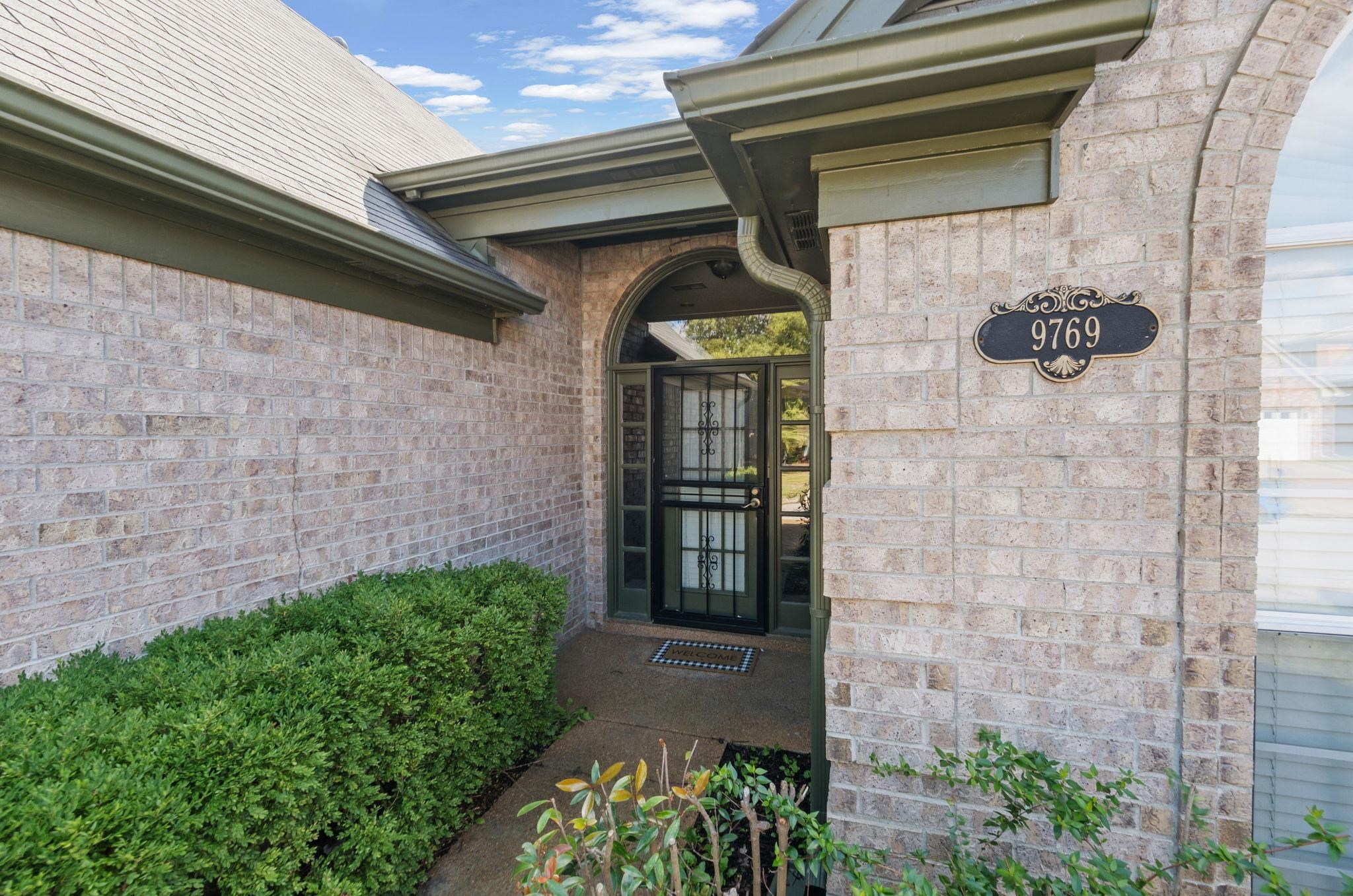 9769 MISTY PINE DR